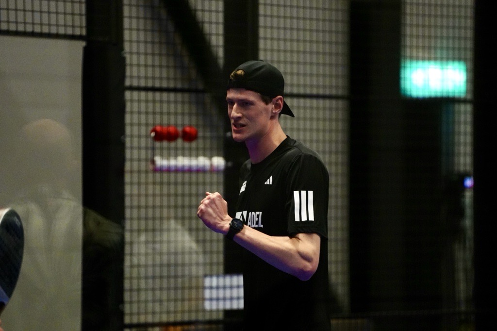 Emil Okkels skal fredag aften forsøge at hjælpe PadelBoxen 1 på rette kurs mod Racket Club Rising. 