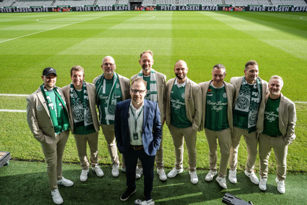 Netrullerne får en rundvisning på Energi Viborg Arena.